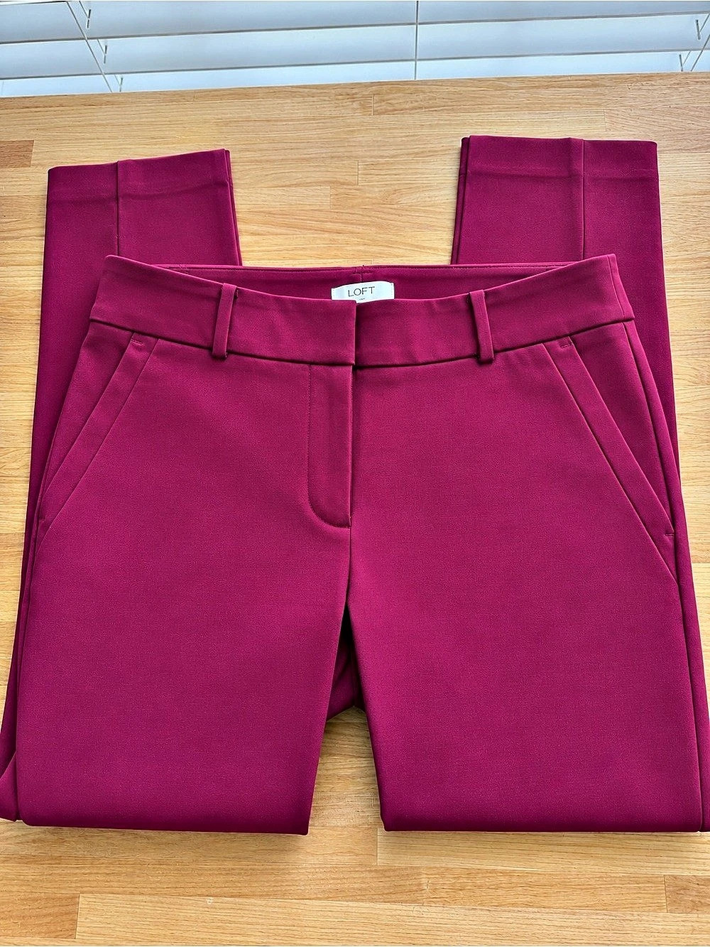 LOFT Modern Skinny Ankle Skinny Ankle Pants in Pink Size 6P Like New